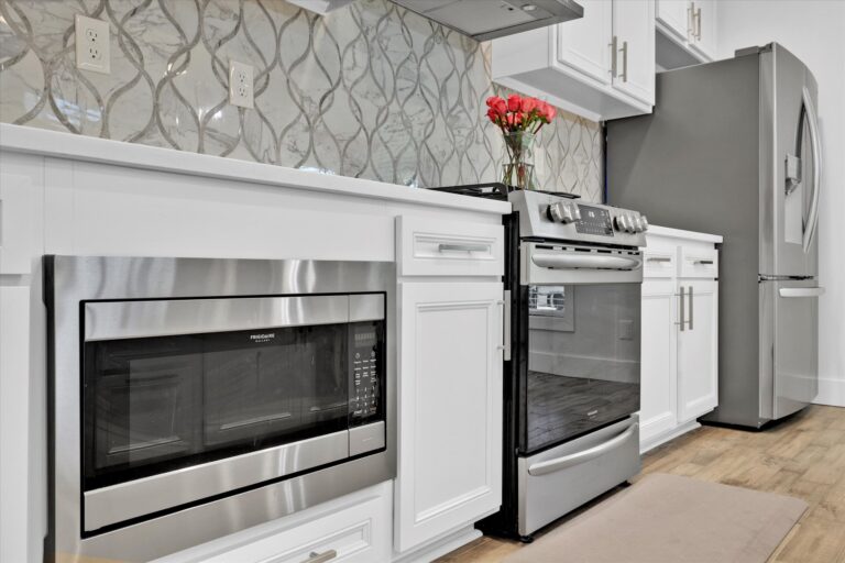 Kitchen Remodel project by Experience Construction in Knoxville, TN (photo 19)