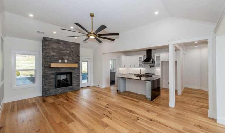 Living Spaces Renovation project by Experience Construction in Knoxville, TN (photo 2)