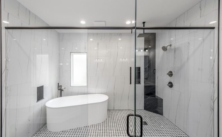 Bathroom project by Experience Construction in Knoxville, TN (photo 2)