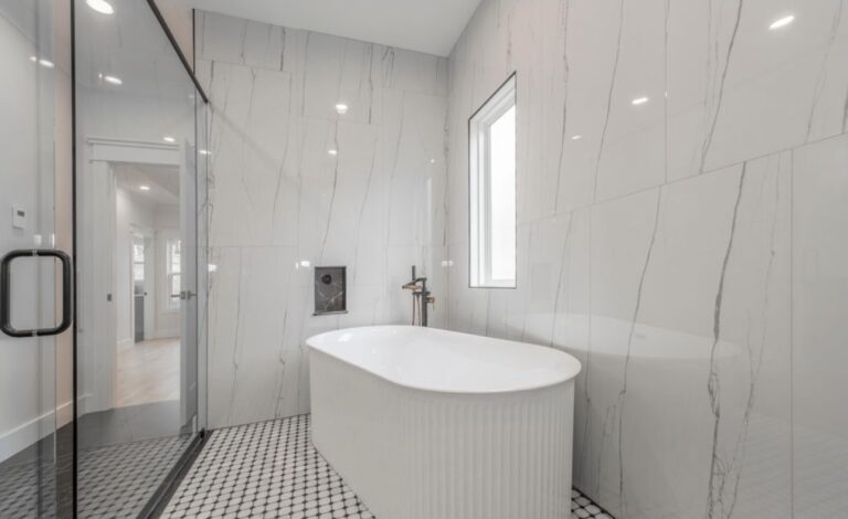Bathroom project by Experience Construction in Knoxville, TN (photo 3)