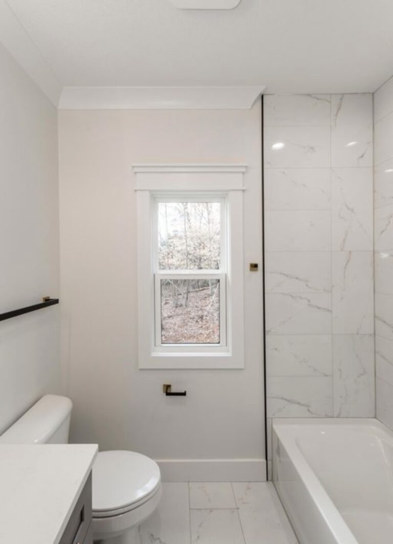 Bathroom project by Experience Construction in Knoxville, TN (photo 8)