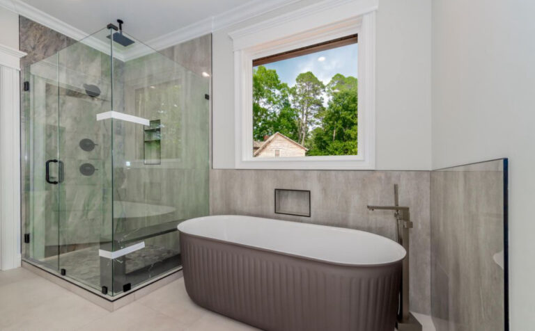 Bathroom project by Experience Construction in Knoxville, TN (photo 13)