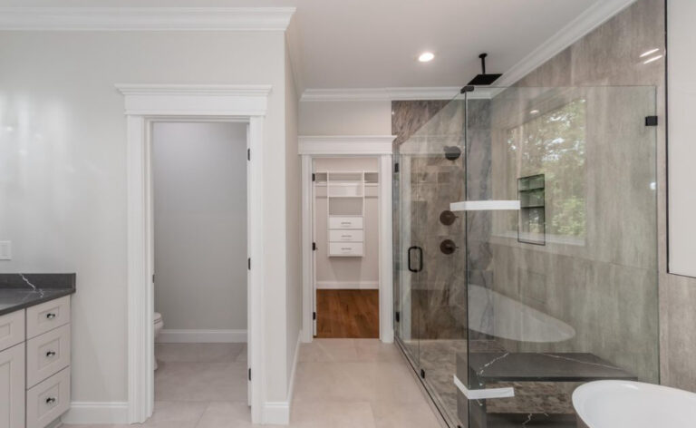 Bathroom project by Experience Construction in Knoxville, TN (photo 15)