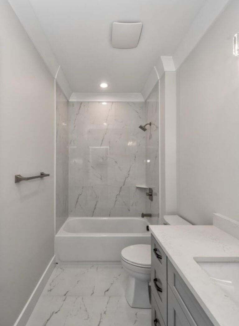 Bathroom project by Experience Construction in Knoxville, TN (photo 21)