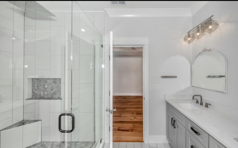 Bathroom project by Experience Construction in Knoxville, TN (photo 28)